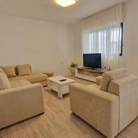 Apartment Apartman Laura 1
